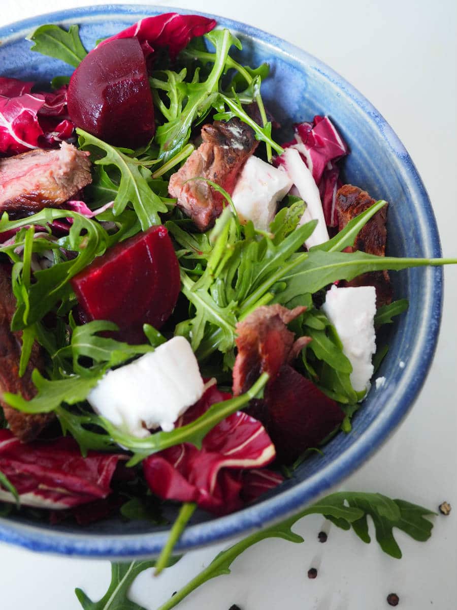 Rucola Salat mit Rote Bete