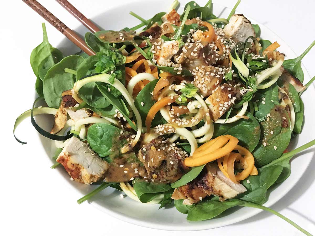 Asia Zoodle Salat